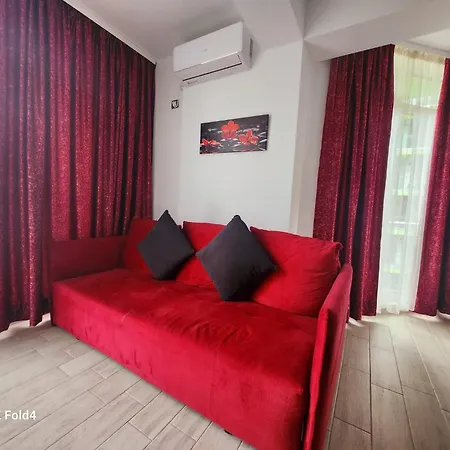 Luxury Alezzi Piscina Incalzita Lägenhet 3*